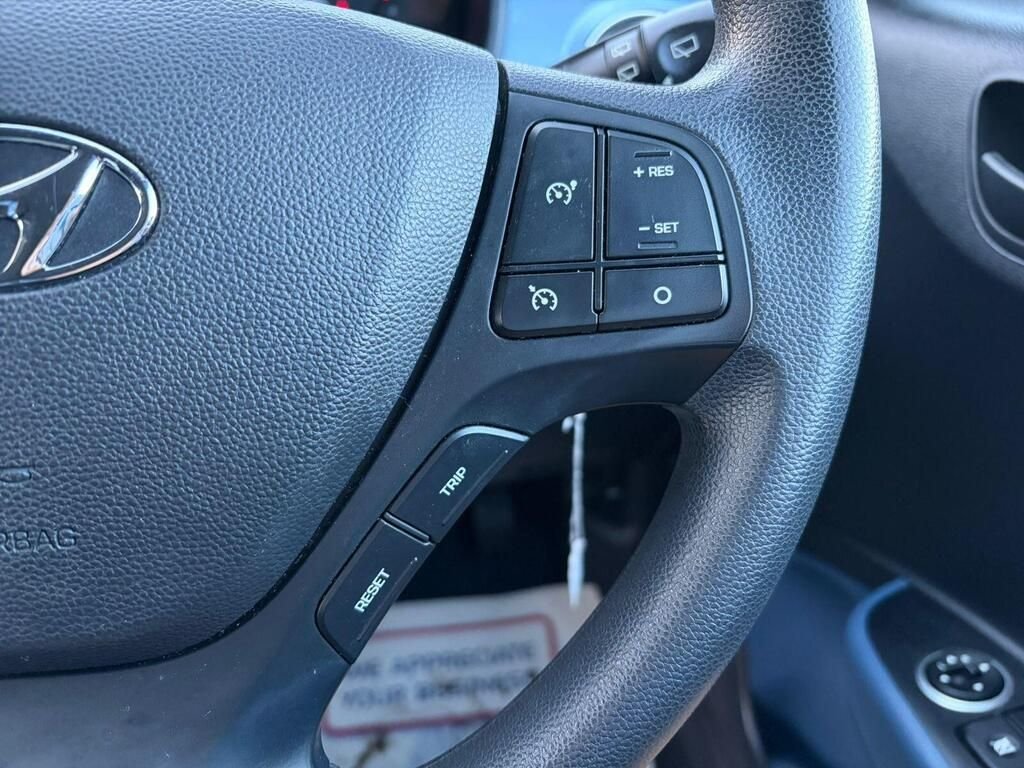 Used Hyundai i10 2015 for sale - 77147800: Photo 22