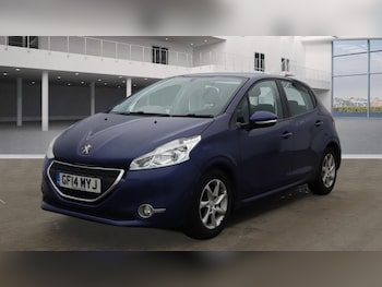 Used Peugeot 208 2014 for sale - 77734529: Photo