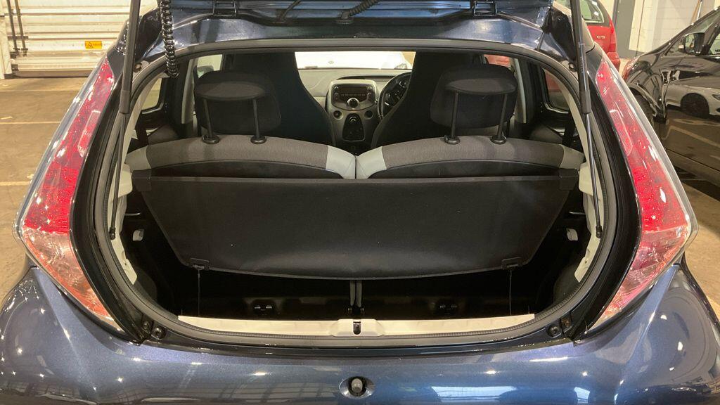 Used Toyota AYGO 2016 for sale - 76953167: Photo 11