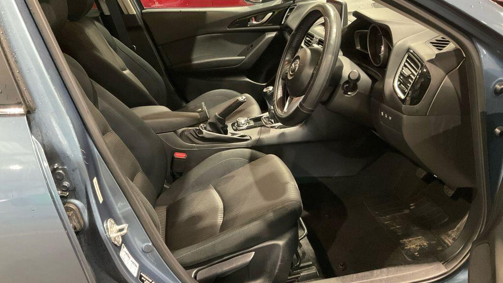 Used Mazda Mazda3 2015 for sale - 76952266: Photo 8