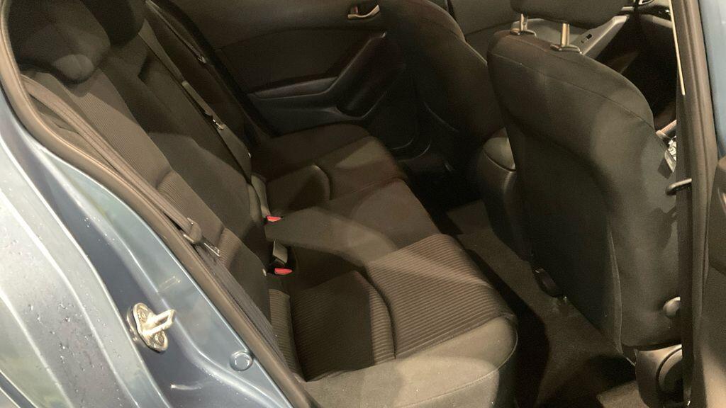 Used Mazda Mazda3 2015 for sale - 76952266: Photo 9