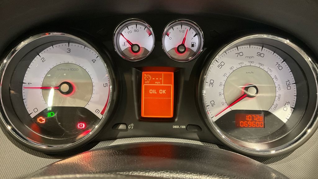 Used Peugeot 308 2013 for sale - 78097011: Photo 10