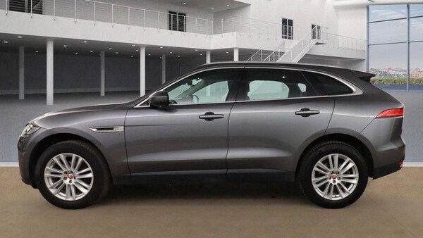 Used Jaguar F-Pace 2017 for sale - 74977687: Photo 10