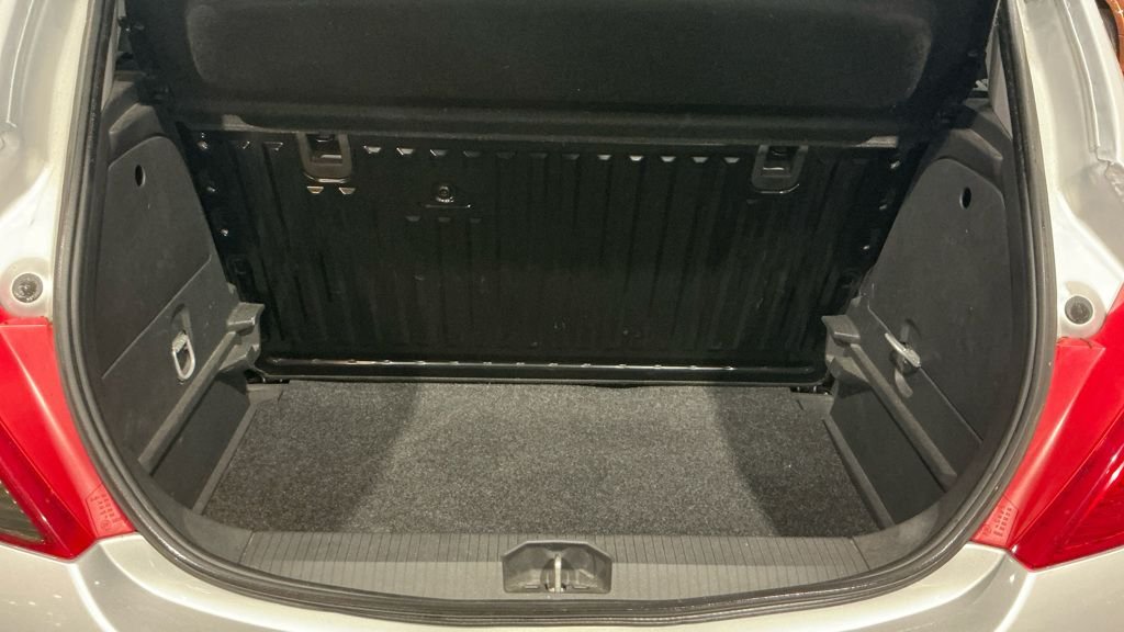 Used Vauxhall Corsa 2015 for sale - 77384306: Photo 11