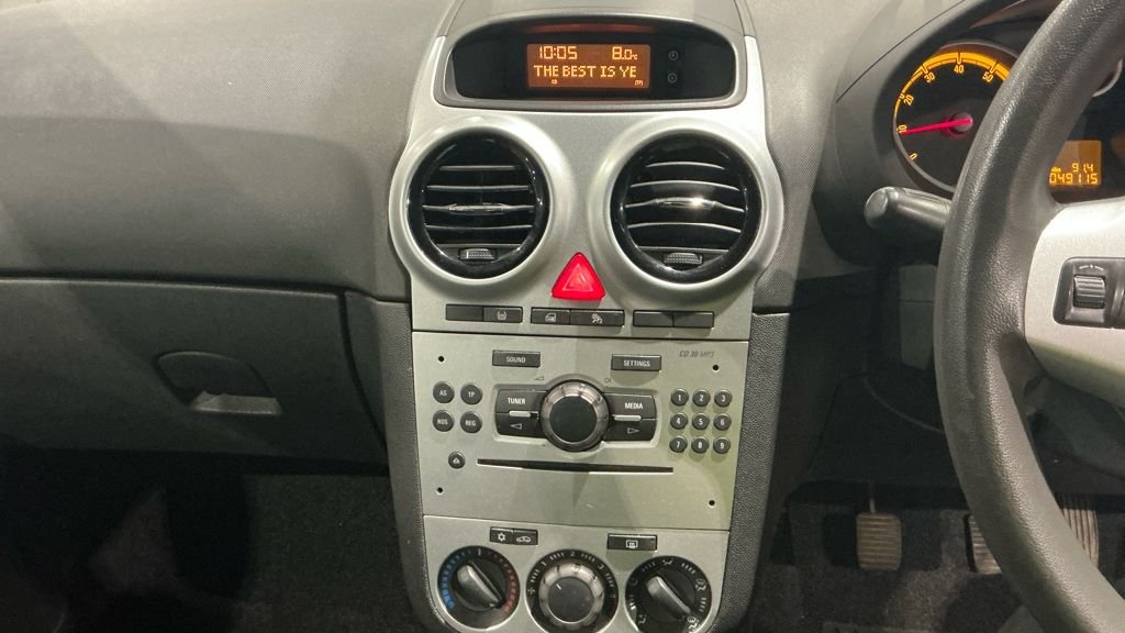 Used Vauxhall Corsa 2015 for sale - 77384306: Photo 8