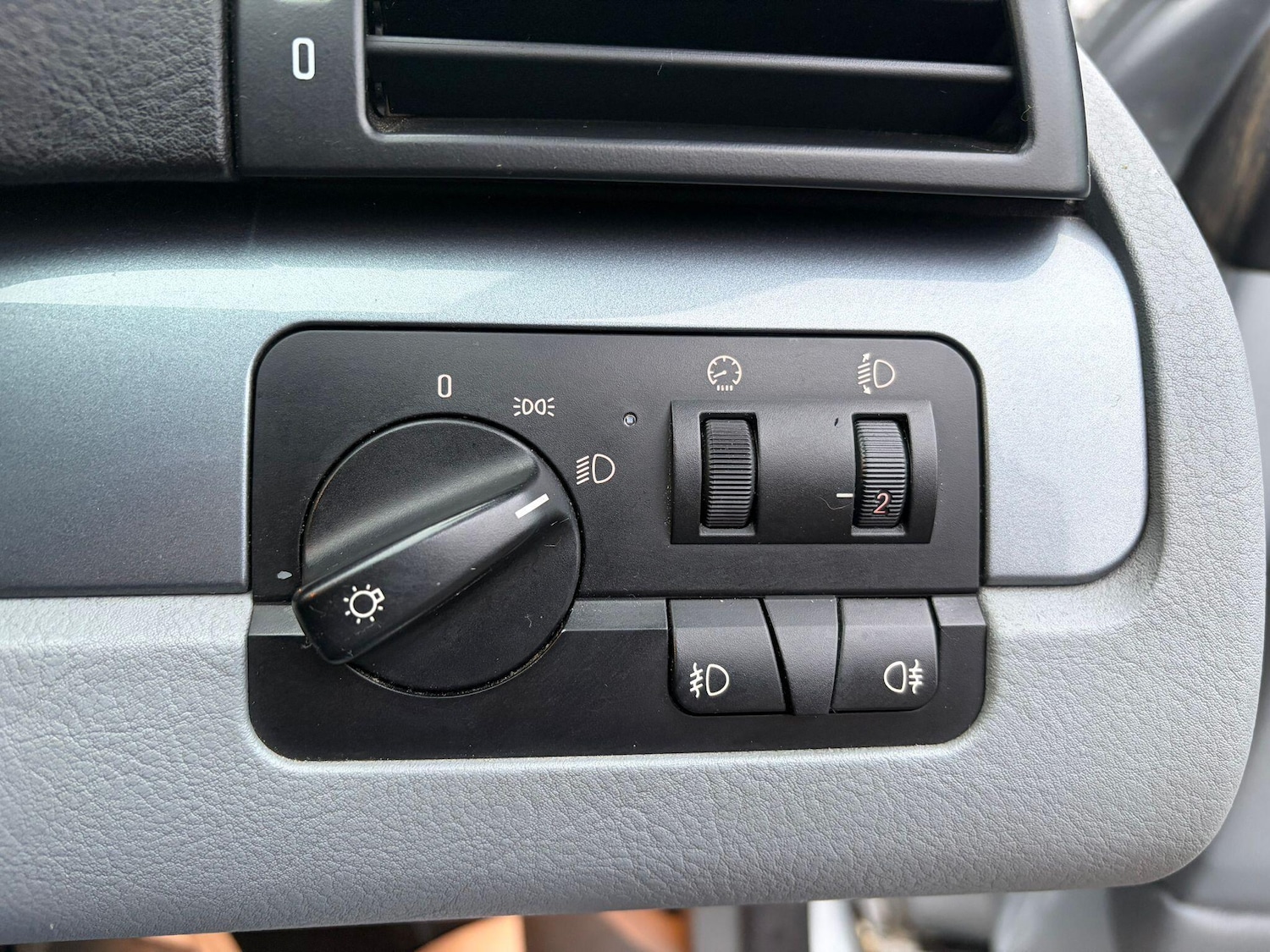 Used BMW 3 Series 2001 for sale - 76499298: Photo 31