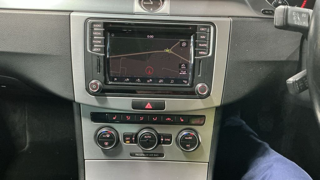 Used Volkswagen CC 2015 for sale - 77288036: Photo 4