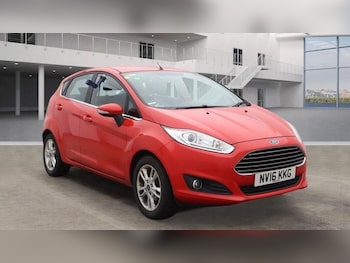 2016 (16) - 1.0 EcoBoost Zetec 5dr