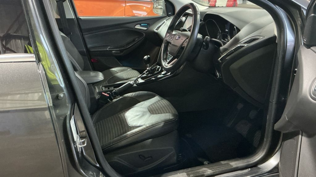 Used Ford Focus 2014 for sale - 77703991: Photo 8