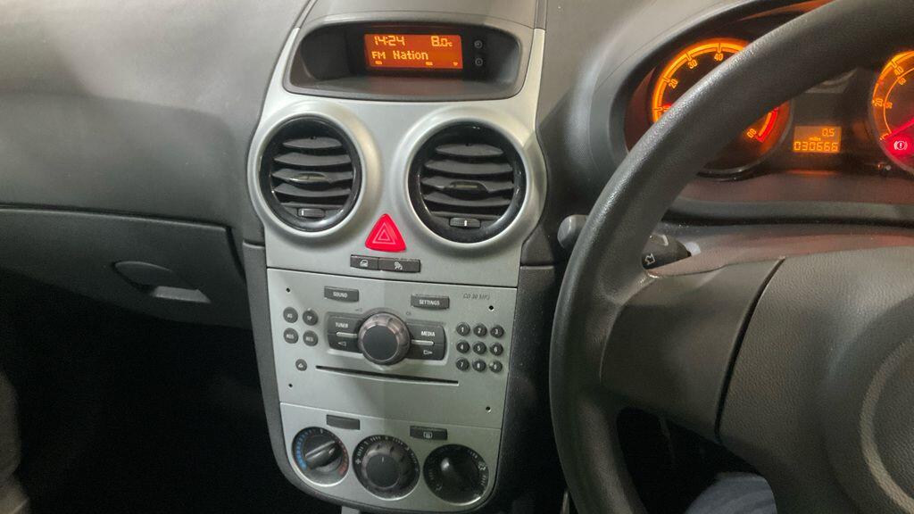 Used Vauxhall Corsa 2013 for sale - 76866012: Photo 8