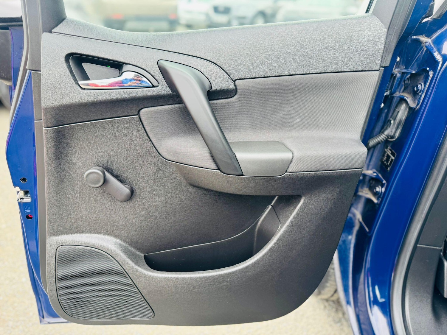 Used Vauxhall Meriva 2017 for sale - 75729678: Photo 27