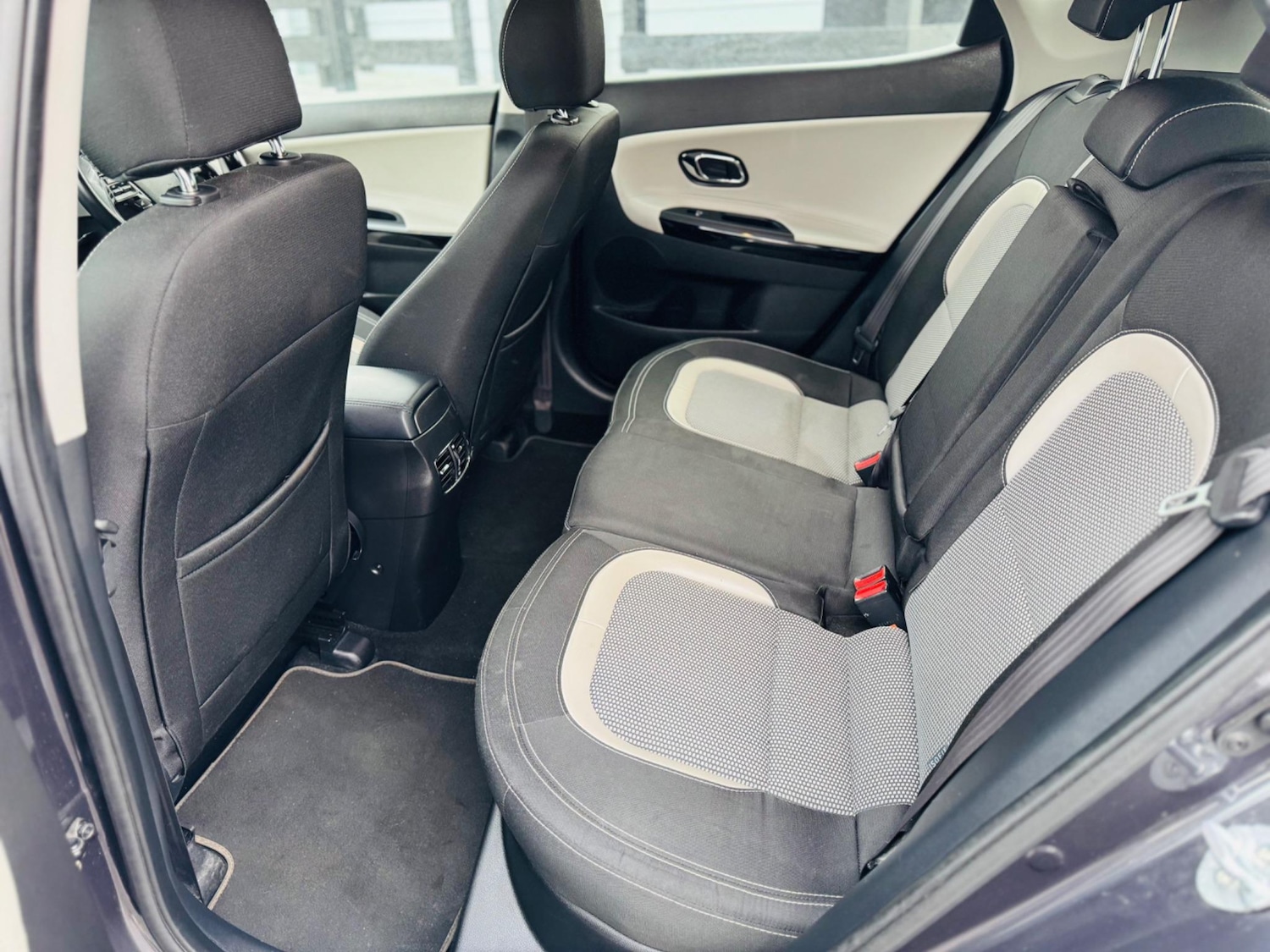 Used Kia Ceed 2017 for sale - 76899437: Photo 52