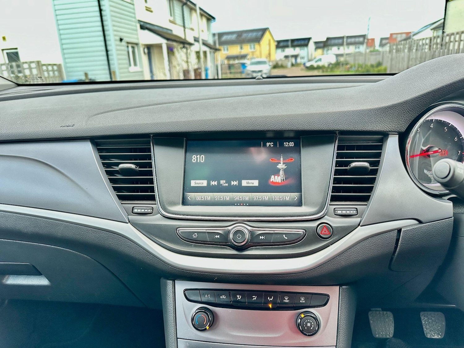 Used Vauxhall Astra 2017 for sale - 77029738: Photo 17