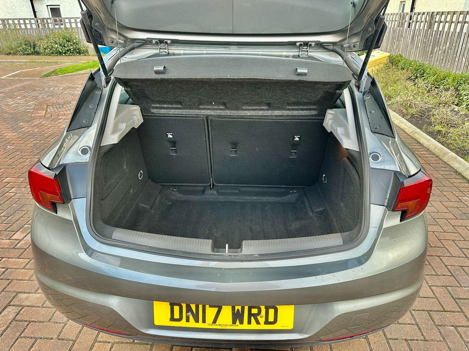 Used Vauxhall Astra 2017 for sale - 77029738: Photo 19