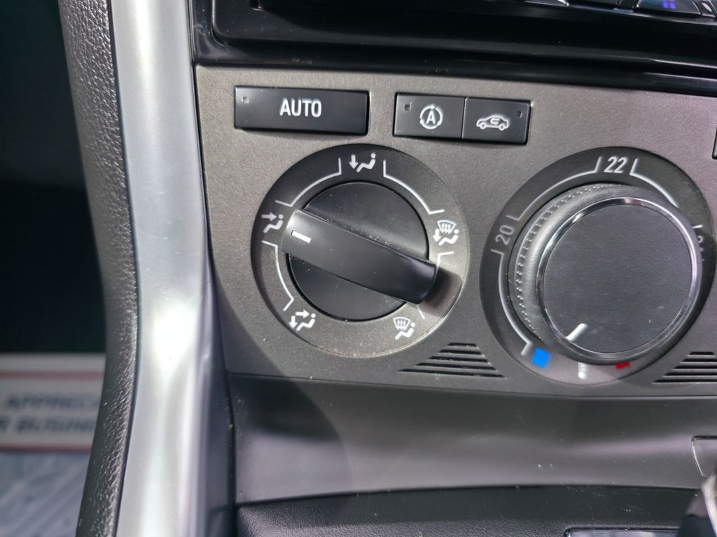 Used Vauxhall Antara 2012 for sale - 77936486: Photo 13