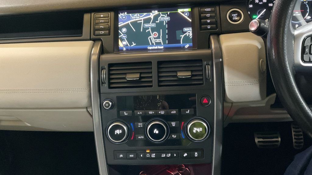 Used Land Rover Discovery Sport 2017 for sale - 78181537: Photo 11