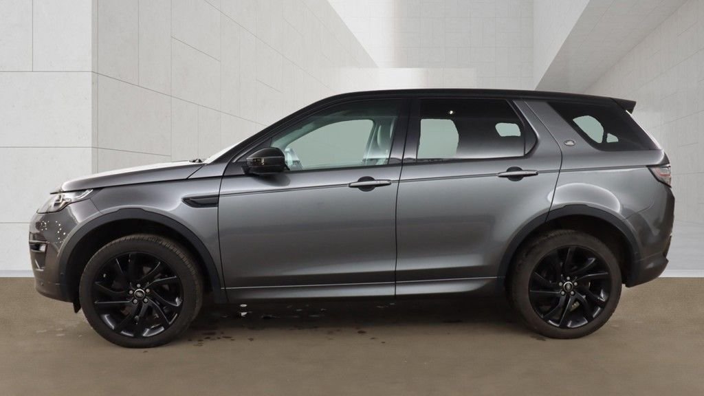 Used Land Rover Discovery Sport 2017 for sale - 78181537: Photo 6