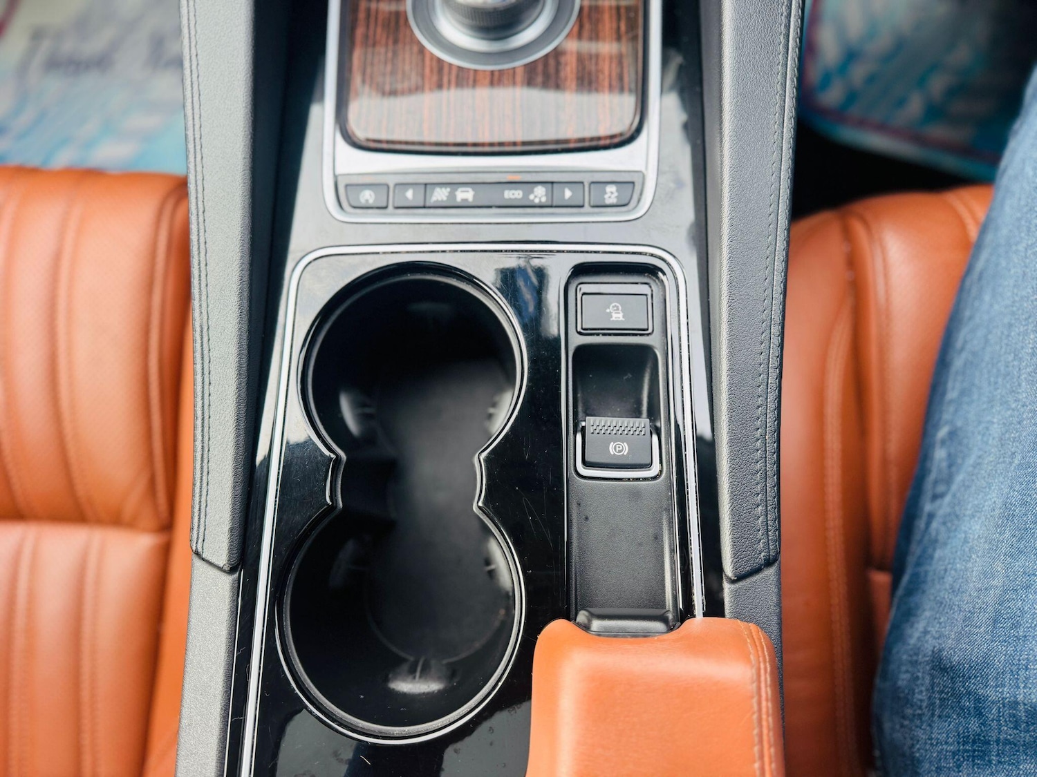 Used Jaguar F-Pace 2017 for sale - 76432474: Photo 10