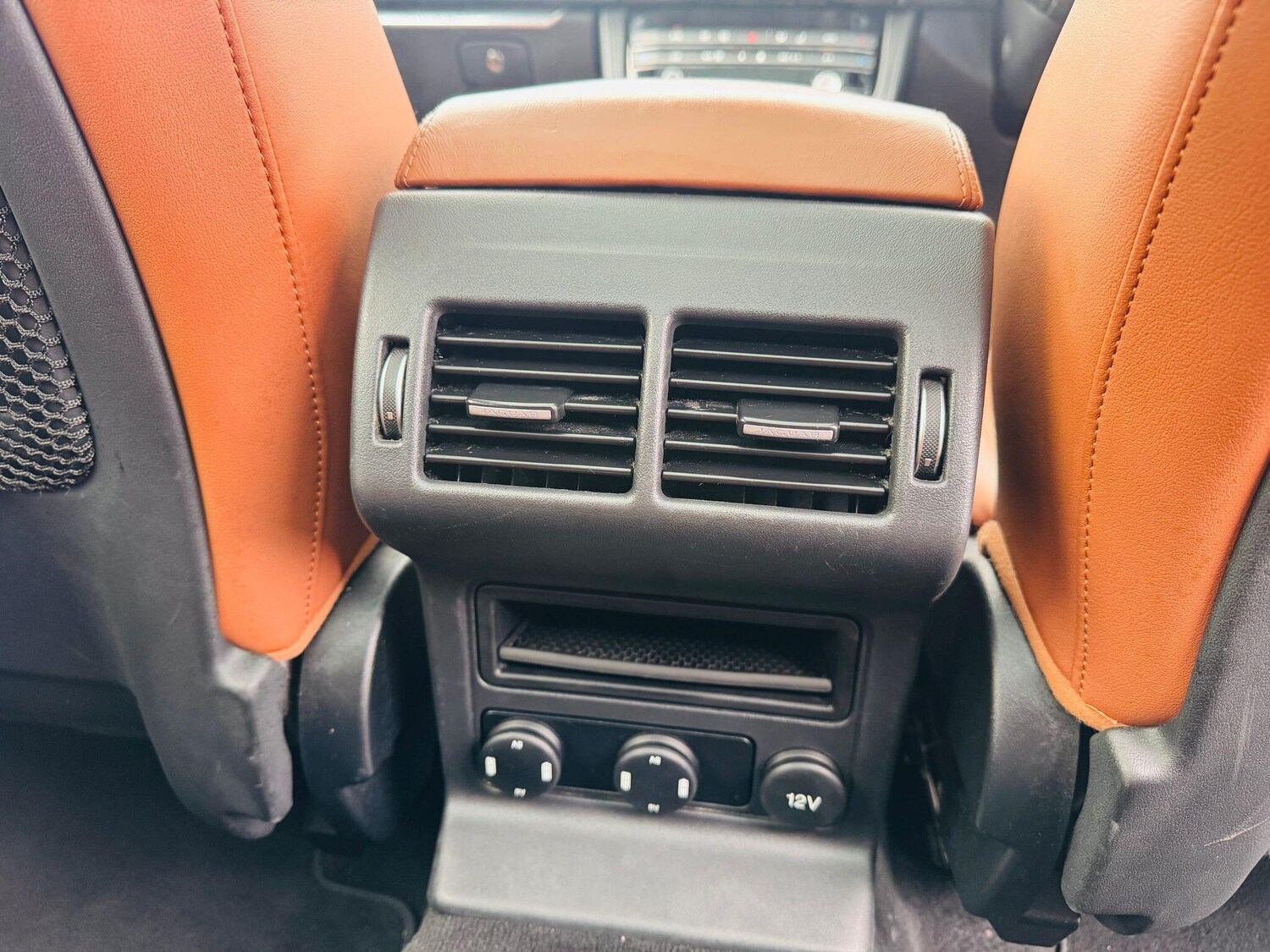 Used Jaguar F-Pace 2017 for sale - 76432474: Photo 33