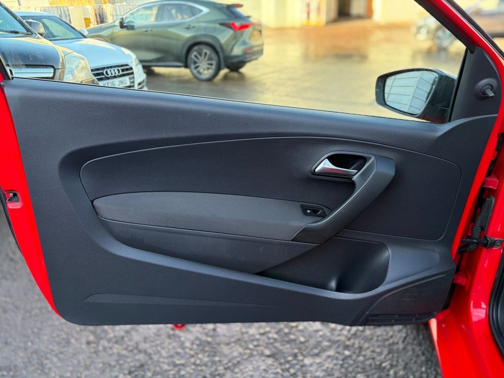 Used Volkswagen Polo 2012 for sale - 77263549: Photo 28