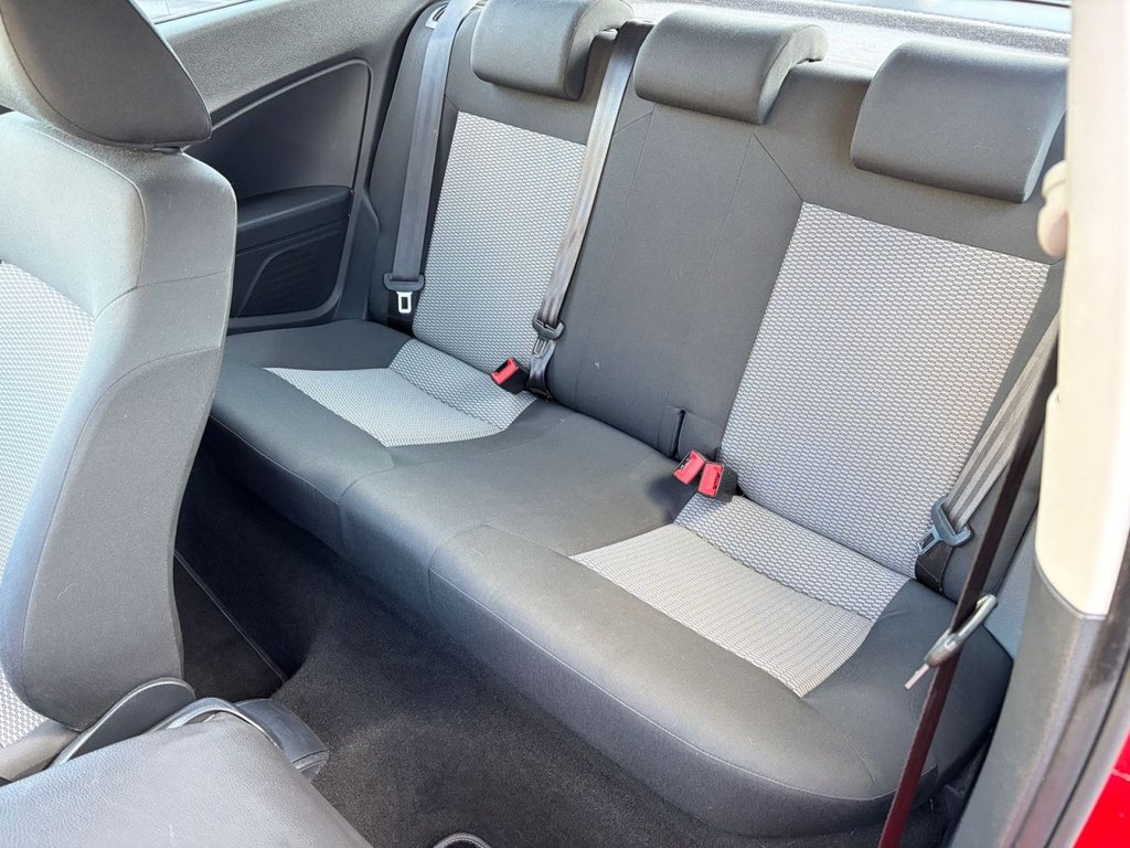 Used Volkswagen Polo 2012 for sale - 77263549: Photo 30