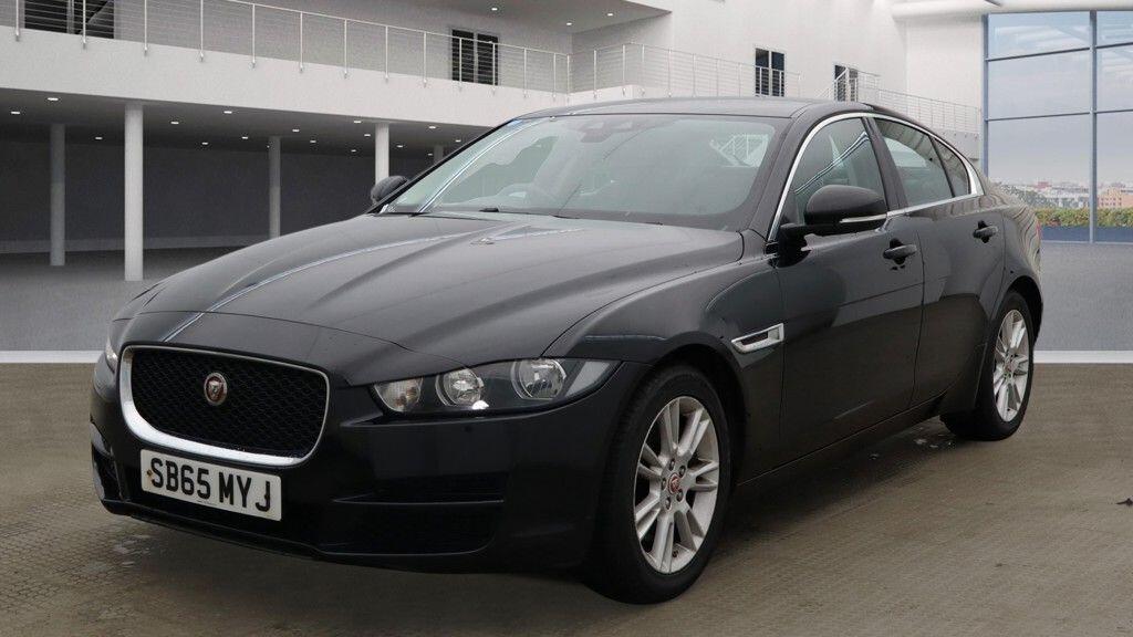 Used Jaguar XE 2015 for sale - 77108746: Photo 2