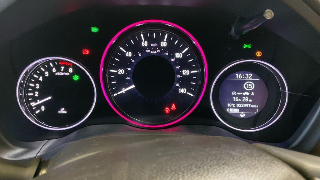 Used Honda HR-V 2018 for sale - 76988789: Photo 25