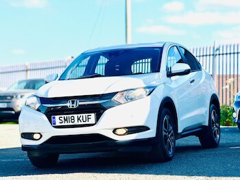 Used Honda HR-V 2018 for sale - 76988789: Photo