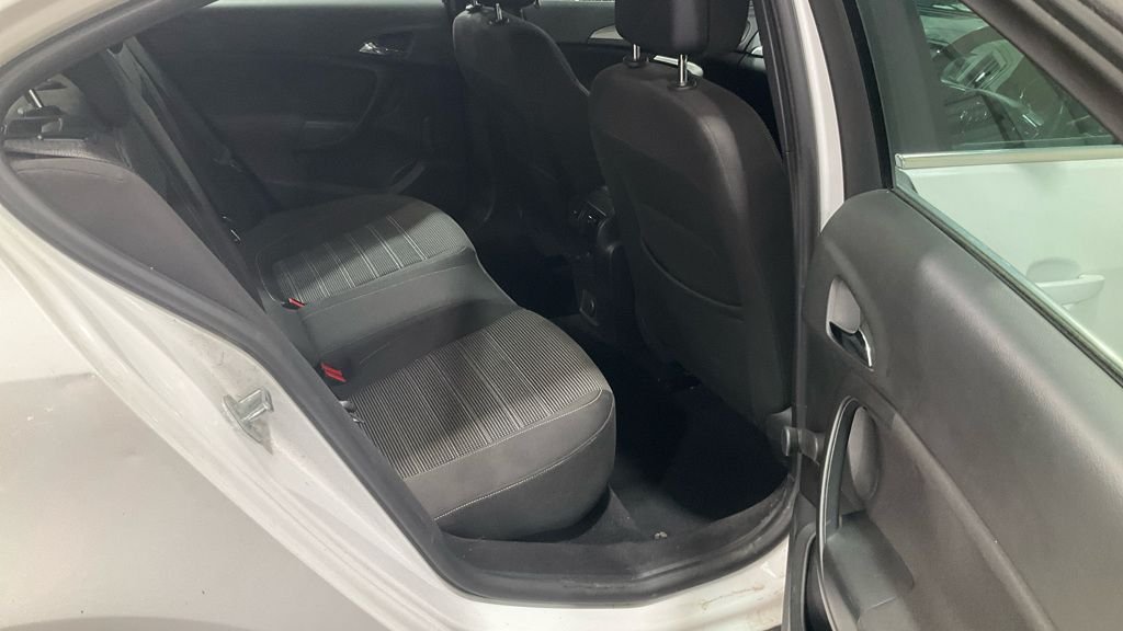 Used Vauxhall Insignia 2014 for sale - 77821071: Photo 8