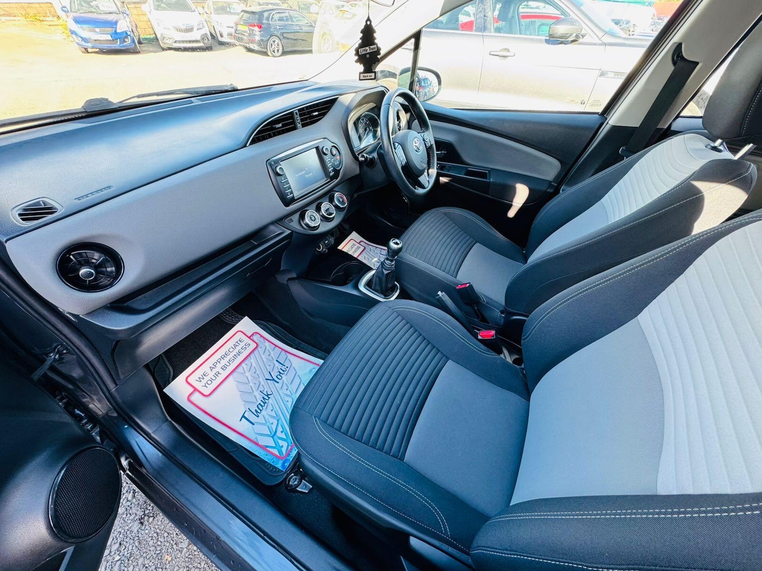 Used Toyota Yaris 2017 for sale - 76989278: Photo 12