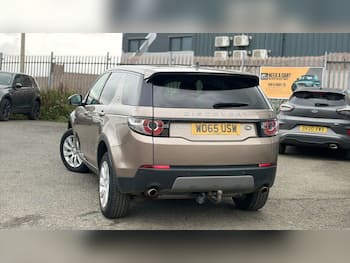 Used Land Rover Discovery Sport 2015 for sale - 79777439: Photo