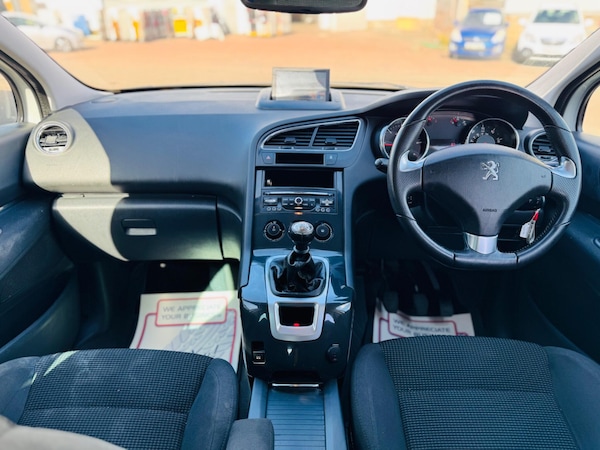 Used Peugeot 5008 2015 for sale - 75687761: Photo 20