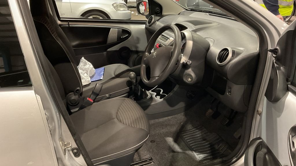 Used Peugeot 107 2012 for sale - 77765217: Photo 9