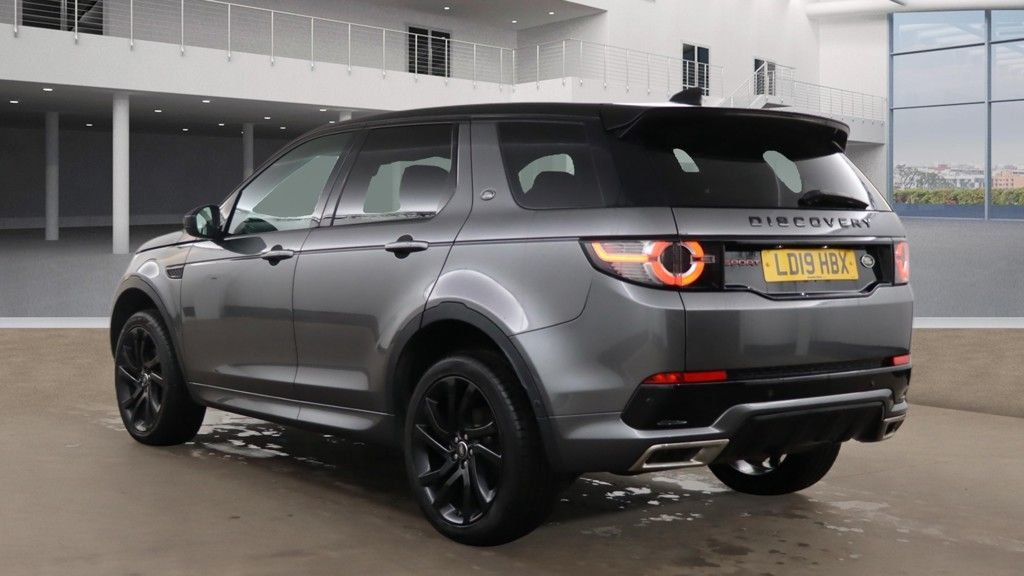 Used Land Rover Discovery Sport 2019 for sale - 77384069: Photo 3