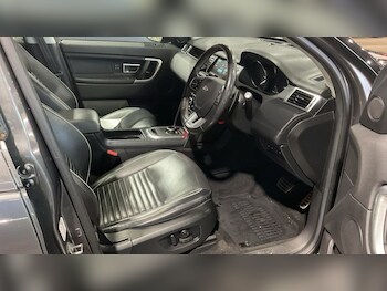 Used Land Rover Discovery Sport 2019 for sale - 77384069: Photo