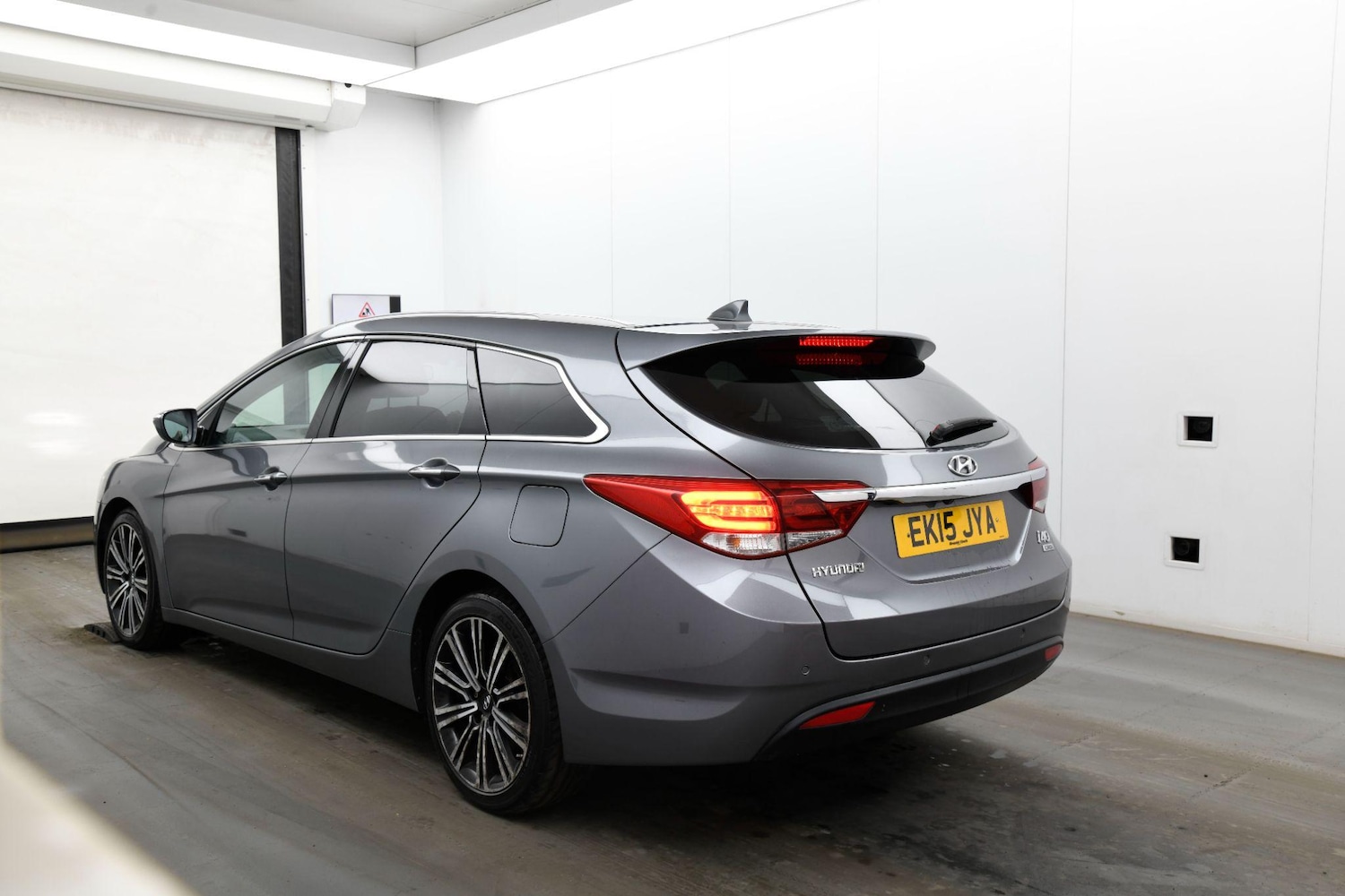 Used Hyundai i40 2015 for sale - 76898708: Photo 17