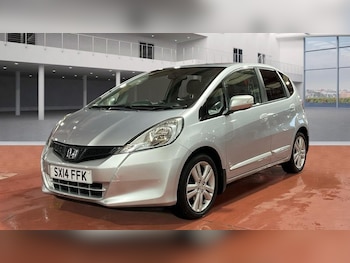 Used Honda Jazz 2014 for sale - 77498882: Photo