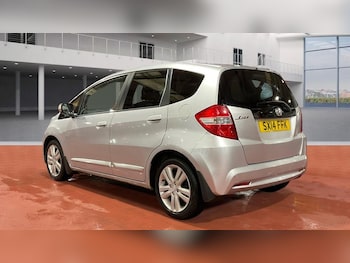 Used Honda Jazz 2014 for sale - 77498882: Photo