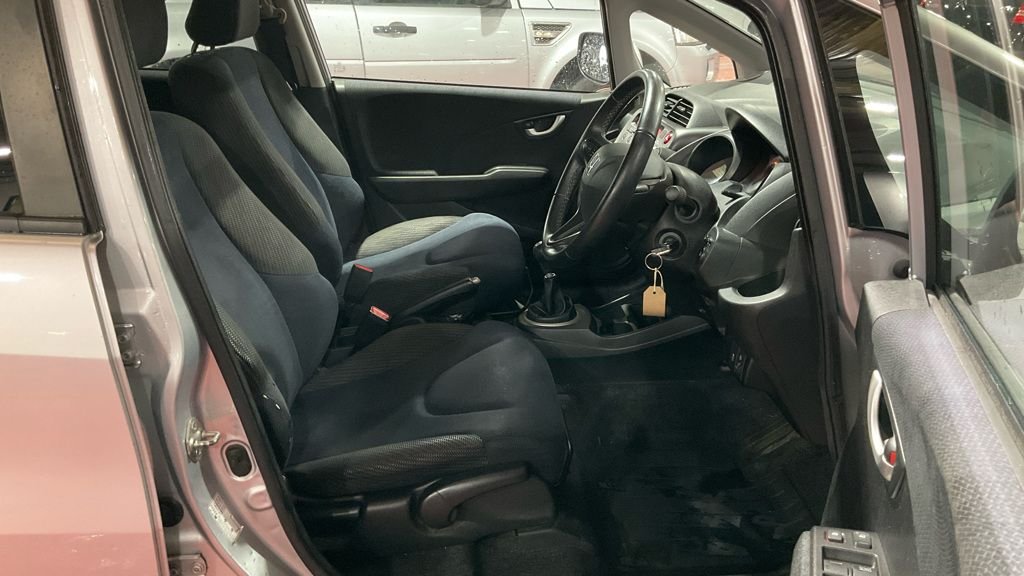 Used Honda Jazz 2014 for sale - 77498882: Photo 7
