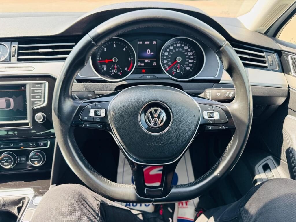 Used Volkswagen Passat 2015 for sale - 77147788: Photo 23