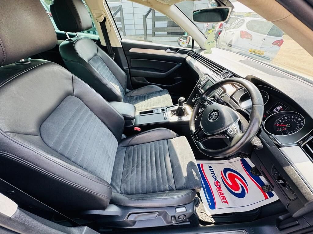 Used Volkswagen Passat 2015 for sale - 77147788: Photo 24