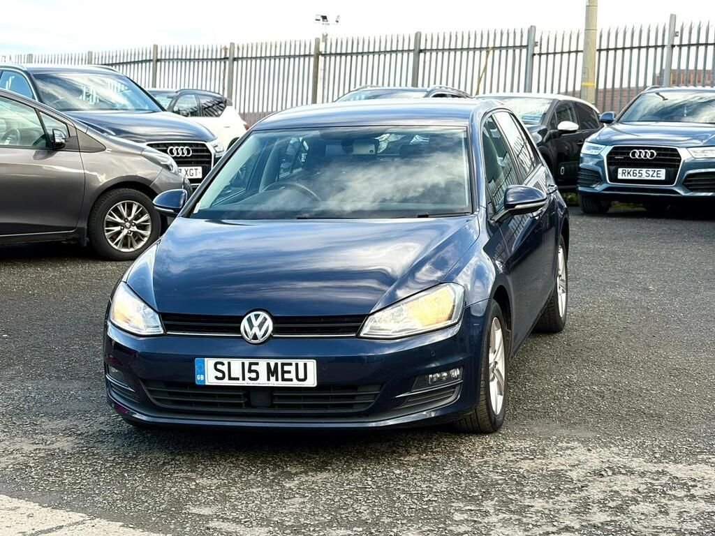 Used Volkswagen Golf 2015 for sale - 77147813: Photo 2