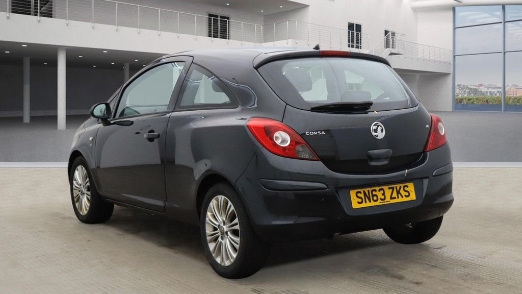 Used Vauxhall Corsa 2013 for sale - 77464238: Photo 3