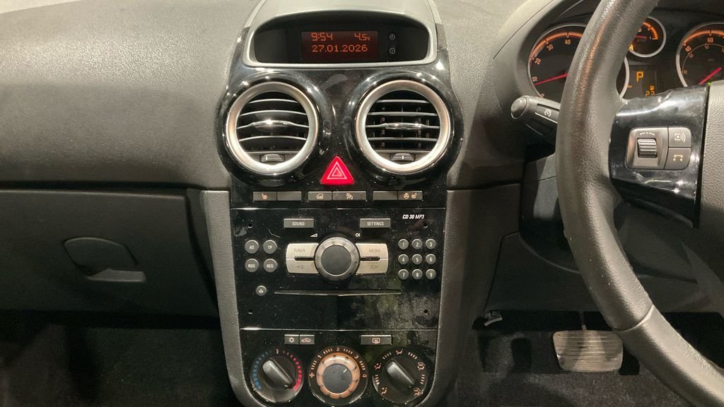 Used Vauxhall Corsa 2013 for sale - 77464238: Photo 7