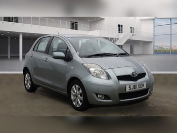 Used Toyota Yaris 2011 for sale - 77422456: Photo