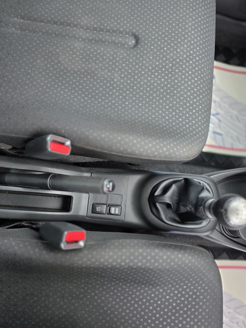 Used Toyota Yaris 2011 for sale - 77422456: Photo 29