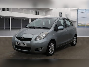 Used Toyota Yaris 2011 for sale - 77422456: Photo
