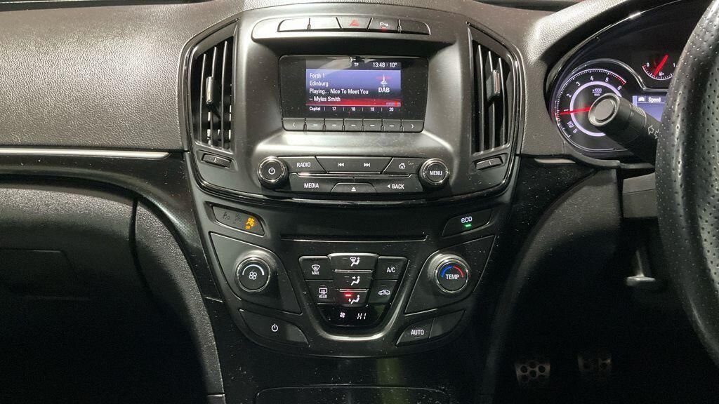 Used Vauxhall Insignia 2015 for sale - 77147818: Photo 10