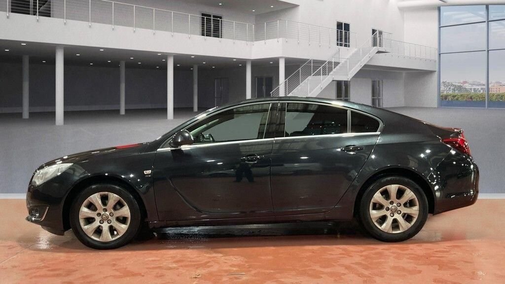 Used Vauxhall Insignia 2015 for sale - 77147818: Photo 5