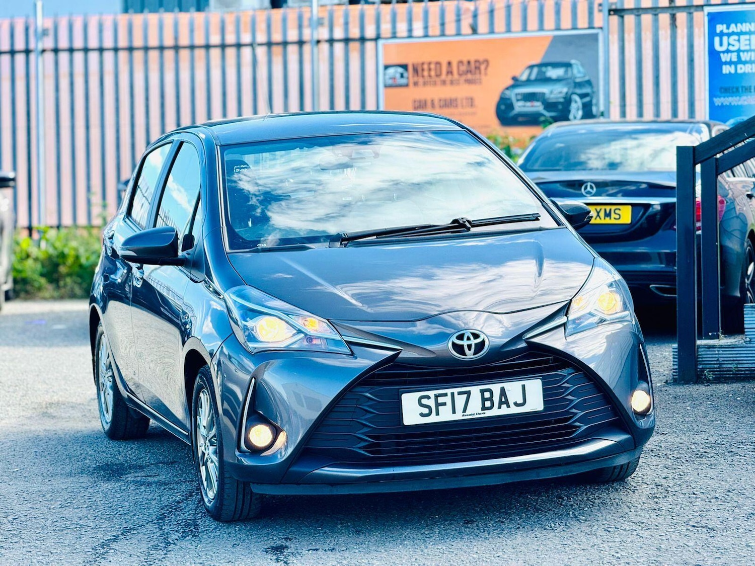 Used Toyota Yaris 2017 for sale - 76031520: Photo 1
